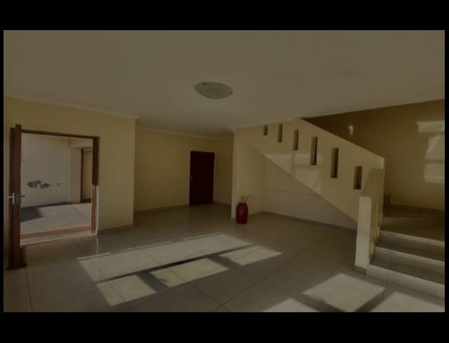 3 BEDROOM APARTMENT FOR SALE IN AVOCA